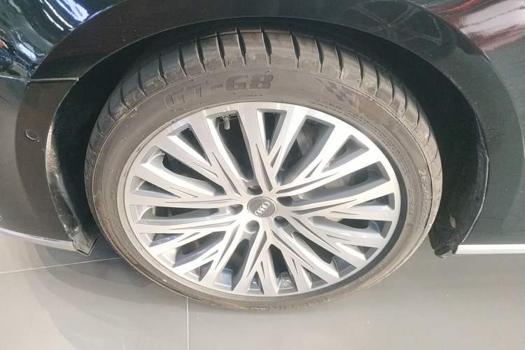 Used Audi A8 2019 Plus A8L 55 TFSI quattro Luxury Model