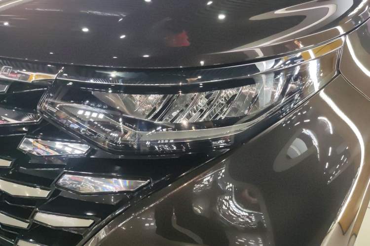 Used Hyundai Custo 2024 270TGDi LUX Prestige Edition
