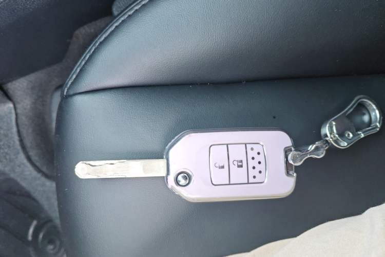 Used Honda Vezel 2020 1.5L CVT Pioneer Edition Vehicle Key