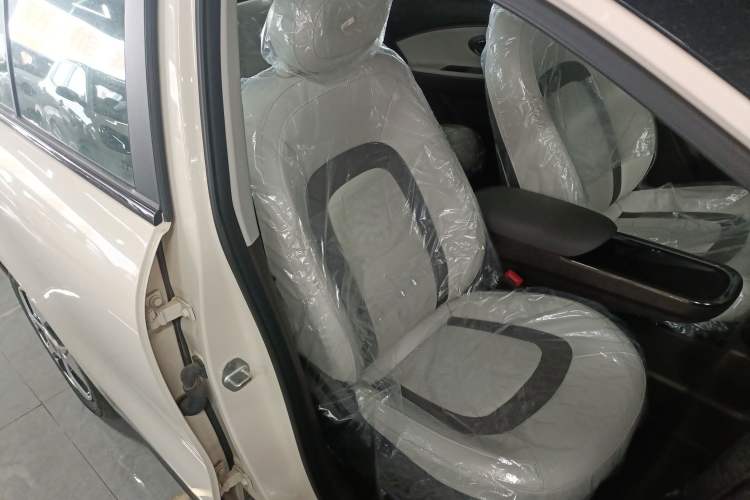 Used JAC Yiwei 3 2024 Beloved Edition 330km Air+
