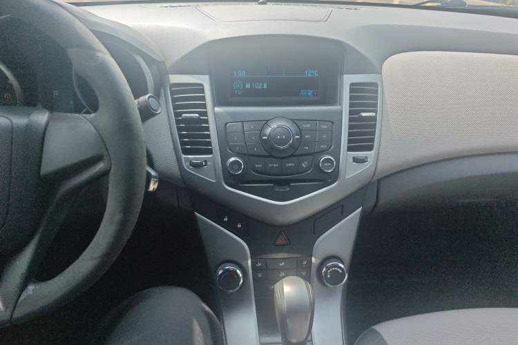 Used Chevrolet Cruze 2011 1.8L SE Automatic