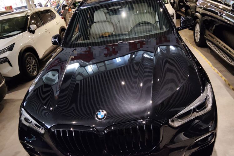 Used BMW X5 2021 xDrive40i Luxury Model with M Sport Package
