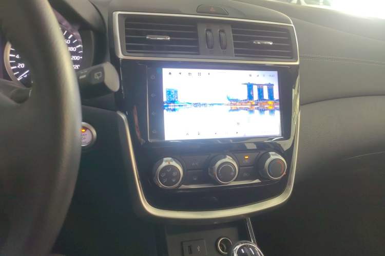 Used Nissan Tiida 2024 1.6L CVT Smart Drive Edition