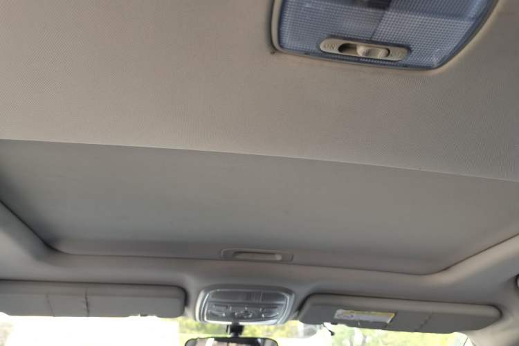 Used Haval H6 2017 Blue Label Sport Edition 1.5T Automatic Two-Wheel Drive Luxury Model Headliner