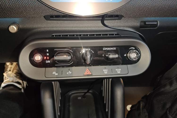 Used MINI Electric MINI COOPER 2024 452km COOPER SE Artist
