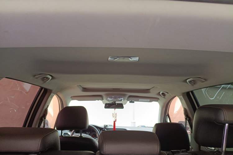 Used GAC Trumpchi GS4 2017 235T Automatic Two-Wheel Drive Prestige Edition Headliner