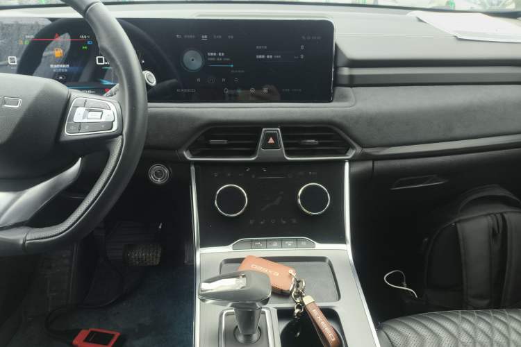 Used EXEED Lingyun 2021 400T Two-Wheel Drive StarRui PRO Edition Audio And AC Panel