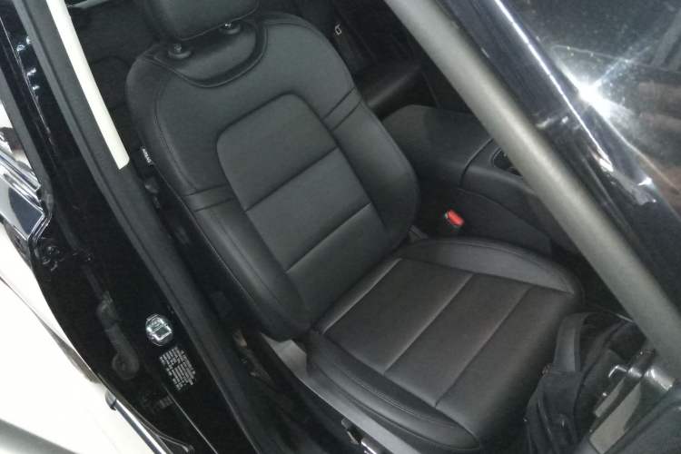 Used Haval Raptor New Energy 2023 Hi4 102 Exploration Edition Right Front Seat