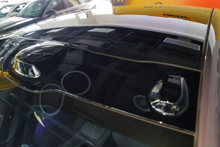 Used Nio ES6 2024 75 kWh Roof