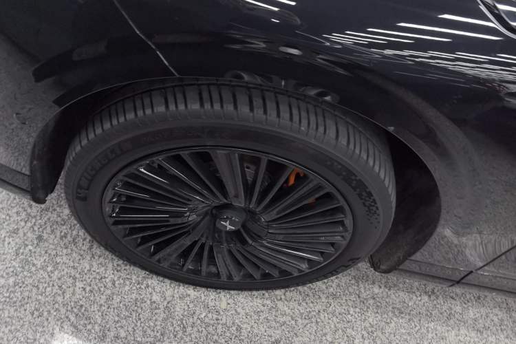 Used XPeng G9 2025 680 Ultra-Long Range All-Wheel Drive Max Exterior 7