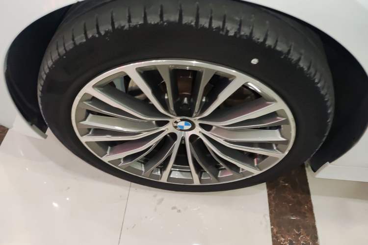 Used BMW 3 Series 2020 325Li First Edition
