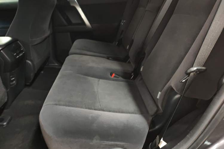 Used Toyota Prado 2014 2.7L Middle East Version Parallel Import