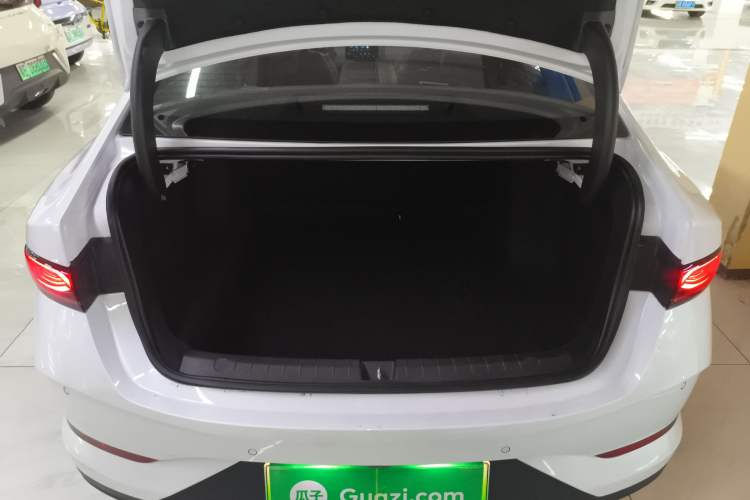 Used BYD Qin PLUS 2025 DM-i Smart Drive 55KM Leading Model