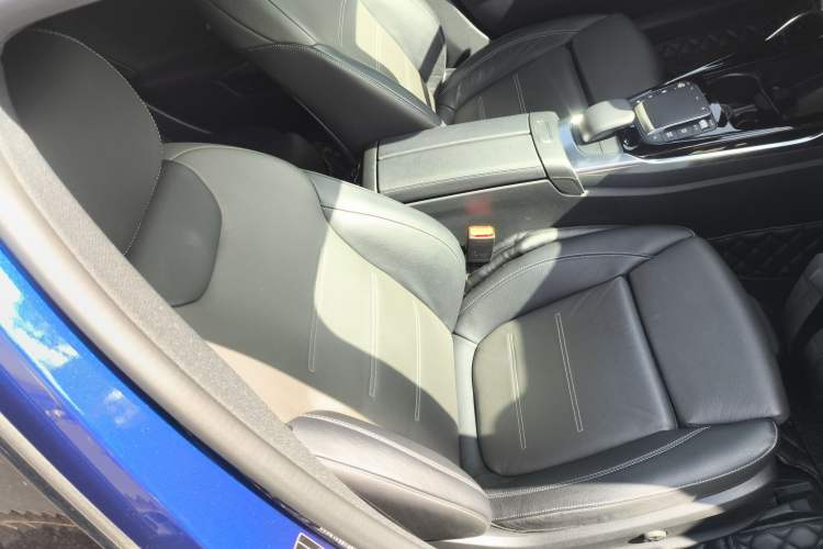 Used Mercedes-Benz A-AMG 2020 AMG A 35 L 4MATIC
