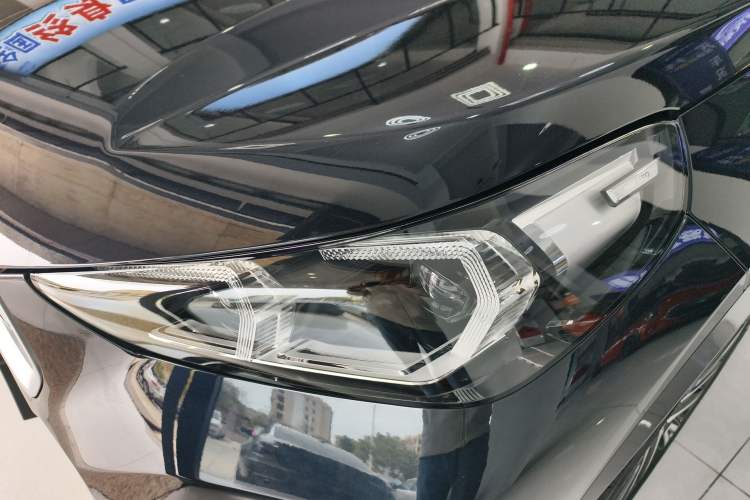 Used BMW X1 2023 xDrive25Li M Sport Package Left Front Headlight