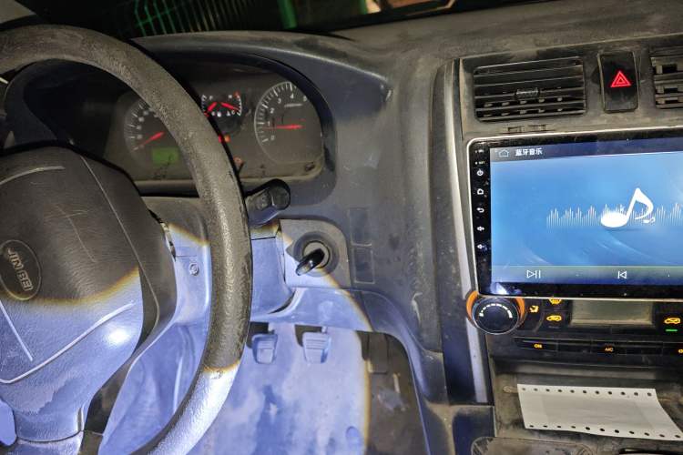 Used Jinbei Express 2017 2.0L Classic Version V19