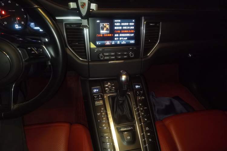 Used Porsche Macan 2017 Macan 2.0T Audio And AC Panel