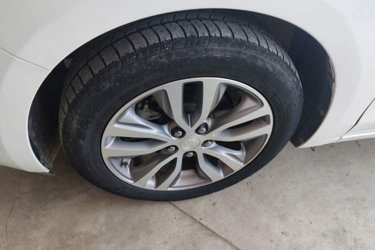 Used Buick GT 2019 18T Automatic Connected Elite Model China V Standard
