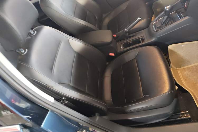 Used Volkswagen Sagitar 2015 1.6L Automatic Comfort Model