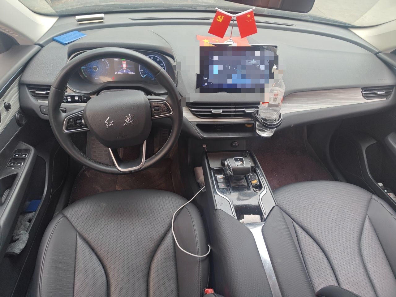 Hongqi E-QM5 2023 620km PLUS — снимка 9