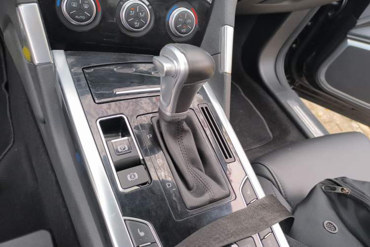 Used Haval H7 2017 Red-Label H7 2.0T Automatic Prestige Model