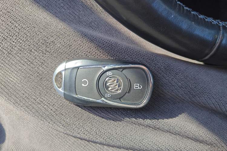 Used Buick Velite 6 2020 Plug-in Hybrid Connected Smart Model