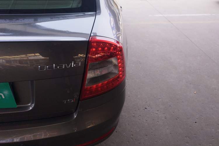 Used Skoda Octavia 2012 1.4TSI Manual - Yijun Edition Right Rear Taillight