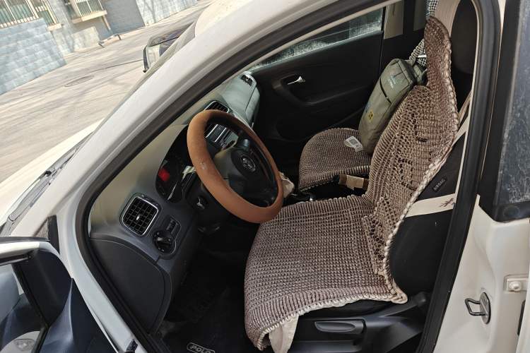 Used Volkswagen Polo 2013 1.6L Automatic Comfort Edition