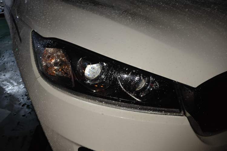 Used Kia Sorento 2018 Sorento L 2.0T Diesel 2WD Luxury Edition 7 Seats Right Front Headlight