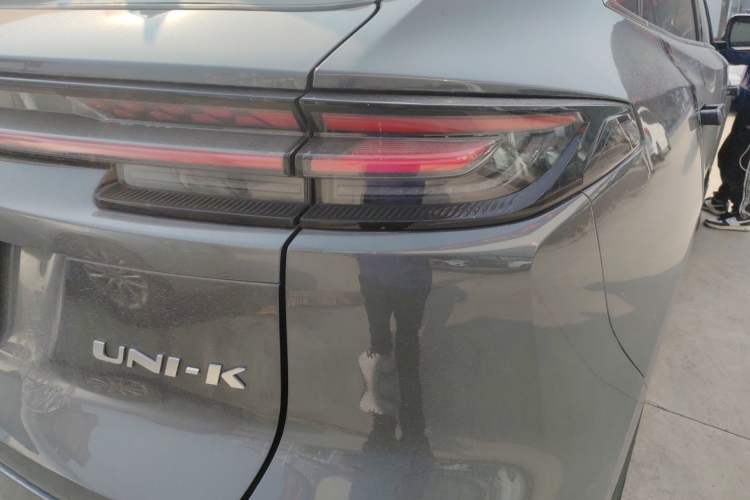 Used Changan UNI-K 2023 2.0T Two-Wheel Drive YueShang Trim