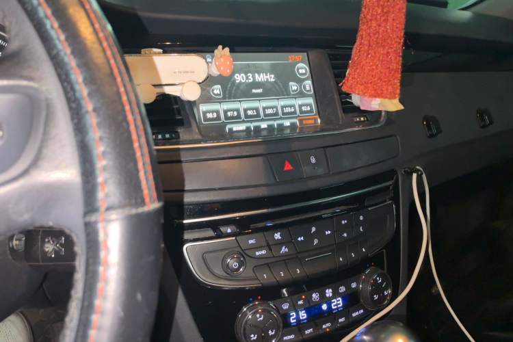 Used Peugeot 508 2013 2.0L 2nd Anniversary Edition Automatic Smart Enjoyment Version
