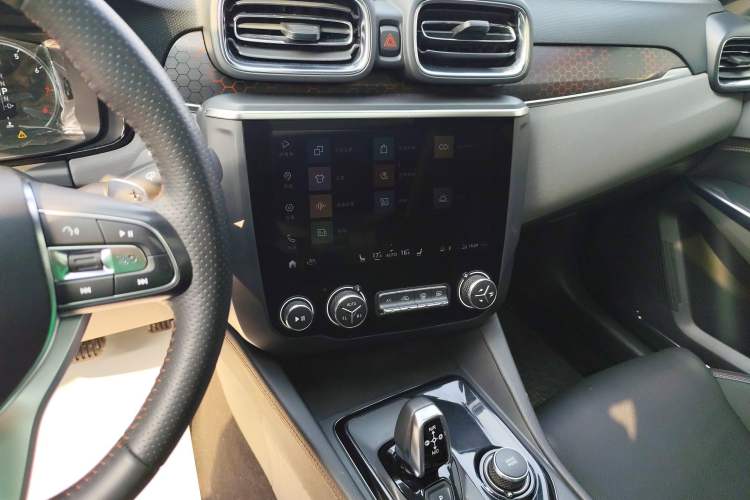 Used Lynk & Co 03 2019 1.5TD DCT JingPro Edition China VI Standard