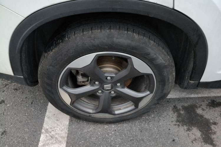 Used Baojun RM-5 2019 1.5T CVT 24-Hour Online Luxury Version 6 Seats Exterior 5