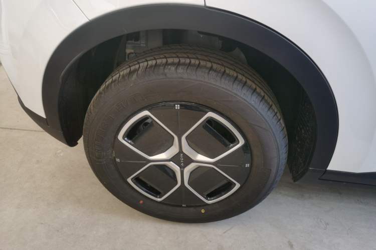 Used AION UT 2025 330 Starlight Edition
