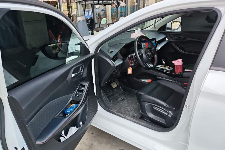 Used MG 5 2021 300TGI DCT Elegant Luxury Edition