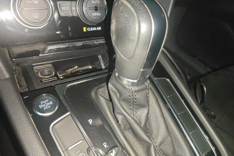 Used Volkswagen Magotan 2017 330TSI DSG Luxury Model