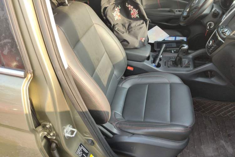 Used Changan CS75 2014 2.0L Manual Luxury Version China IV Standard
