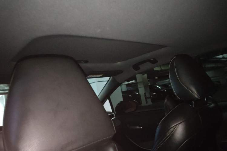 Used Toyota Levin 2021 Dual-Engine 1.8H E-CVT Luxury Edition Headliner