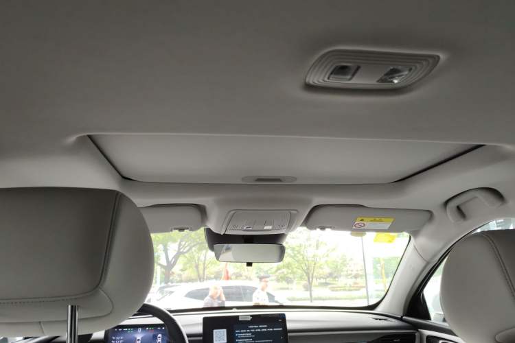Used BYD Seal 05 DM-i 2025 DM-i Intelligent Drive 120KM Flagship Model Headliner