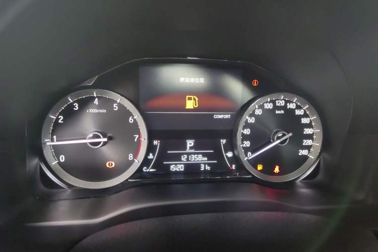 Used Honda UR-V 2017 370TURBO 2WD Prestige Edition China V Odometer Close Up