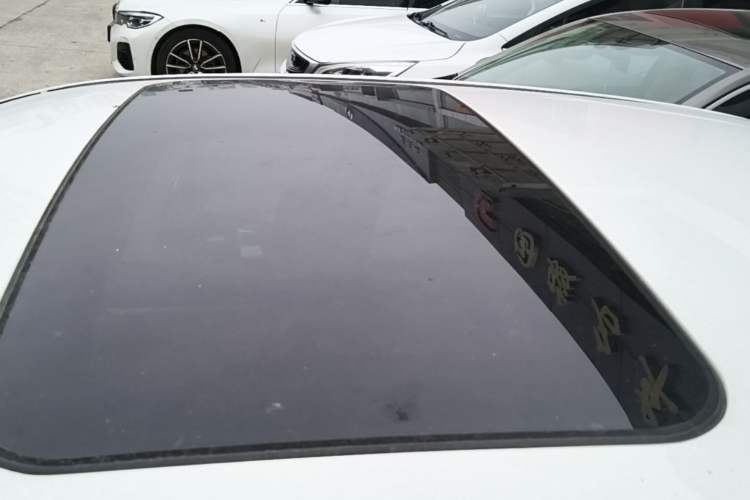 Used Geely Auto Vision 2018 1.5L Automatic Happiness Edition Roof