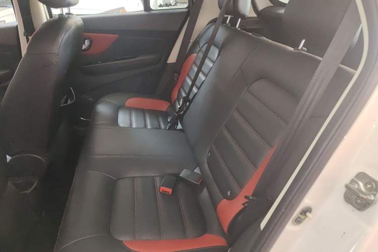 Used Haval H1 2015 1.5L AMT Luxury Model