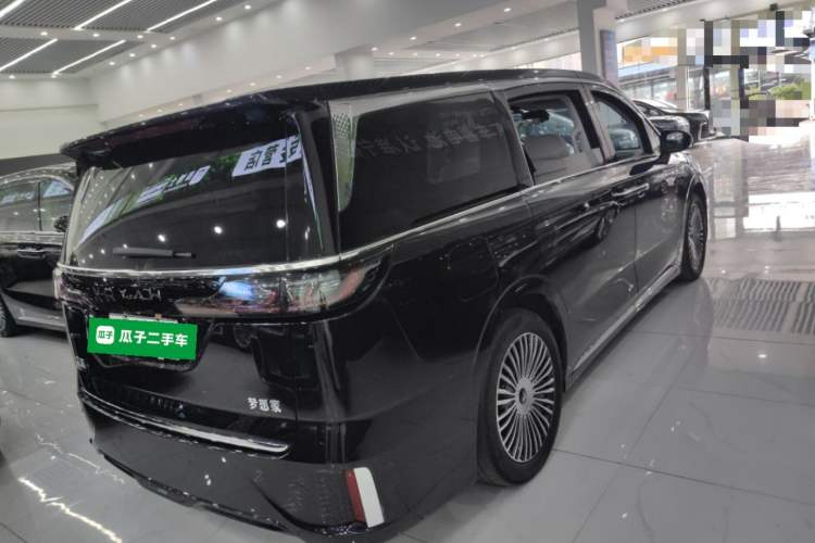 Used VOYAH Dream 2025 PHEV Four-Wheel-Drive Flagship Kunpeng Edition