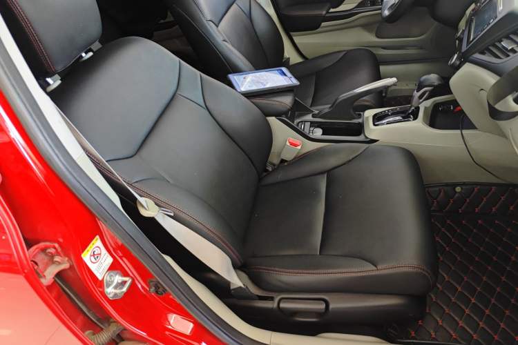 Used Honda Civic 2014 1.8L automatic comfort version Right Front Seat