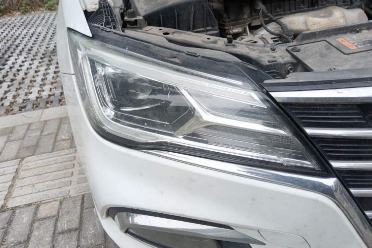 Used Roewe i5 2020 1.5L Automatic 4G Connect Luxury Flagship Edition