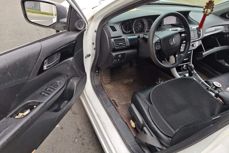 Used Honda Accord 2016 2.0L Comfort Edition
