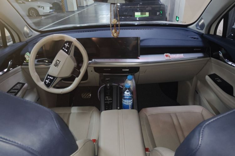Used Roewe Jing 2022 2.0T Orca Edition Interior 2
