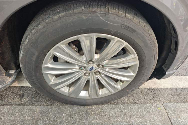 Used Ford Explorer 2020 EcoBoost 285 4x4 Titanium Edition 7-Seater