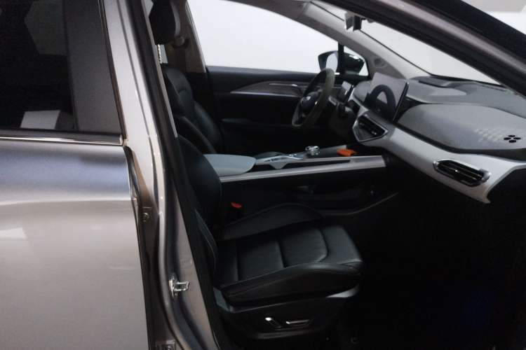 Used Geometry C 2020 Selected Range Edition 550 KM C++ Pro