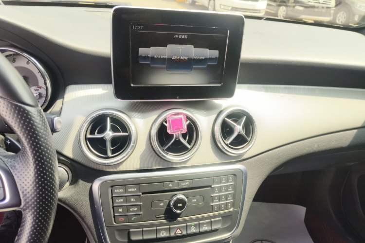 Used Mercedes-Benz CLA 2015 CLA 200 Audio And AC Panel